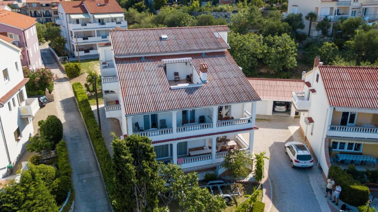Apartmani Devcic Palit Екстериор снимка
